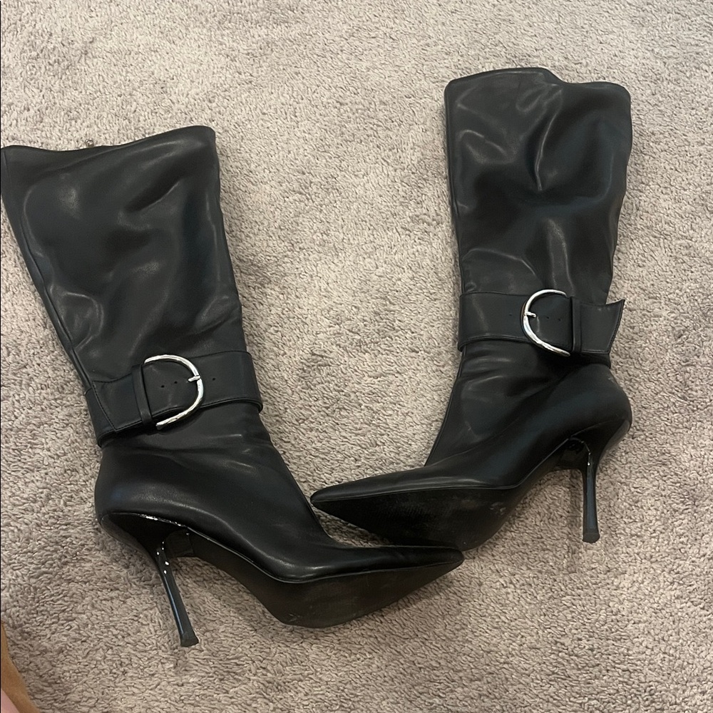 Steve Madden Black Heeled Boots with Buckle